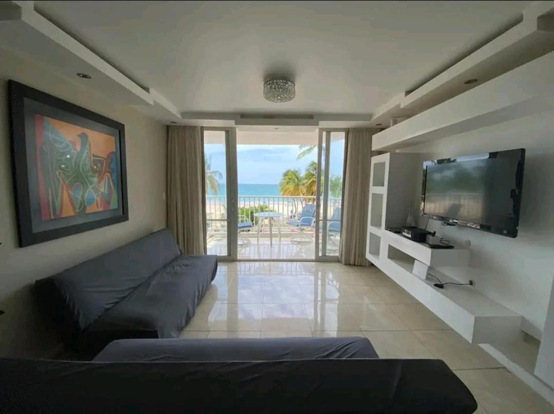 Beach Apartments At Marbella Del Caribe ซานฮวน ภายนอก รูปภาพ